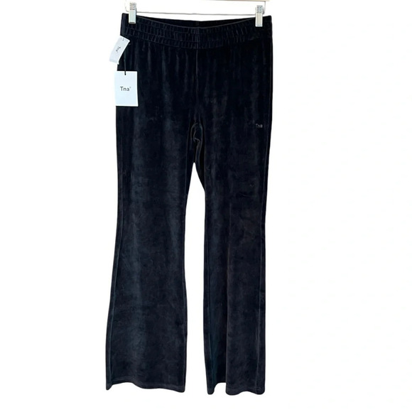 TNA Aritzia Sommer Velour Pants Black Small NWT Cozy Fall Winter Minimalist - Picture 1 of 7